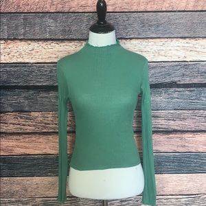Light Green Long Sleeve Top